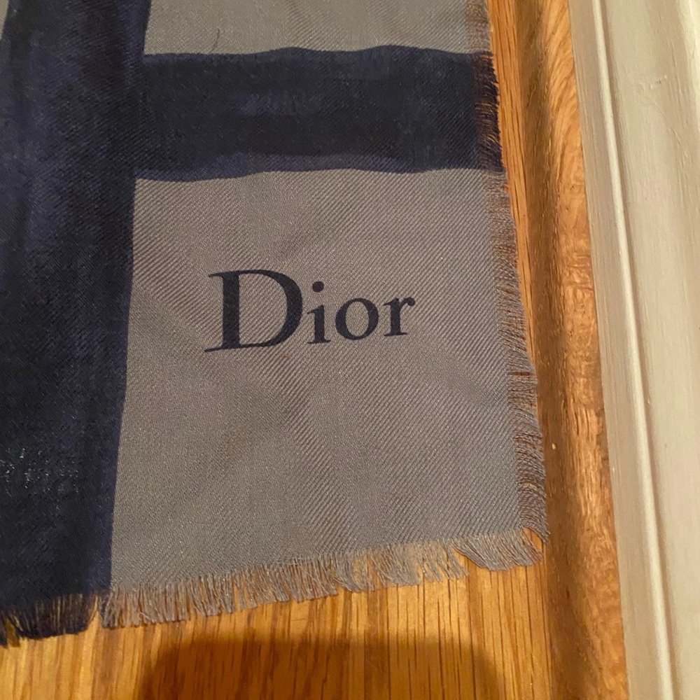 Christian Dior Homme large cashmere scarf, excellent pre-owned condition - Picture 3 of 4